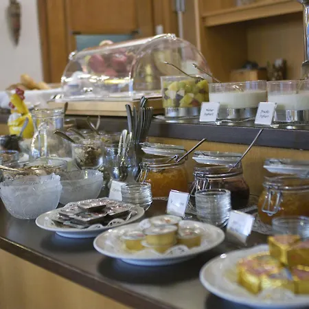 Gæstehus Garni Lehrertal 3*