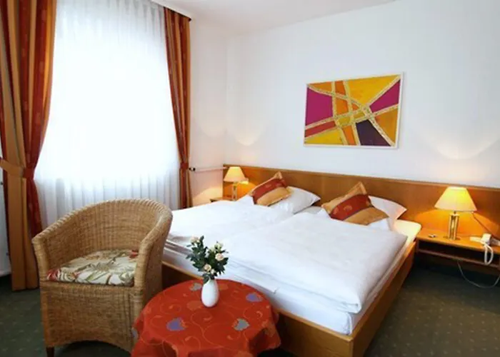 加尼莱雷泰尔酒店 3*