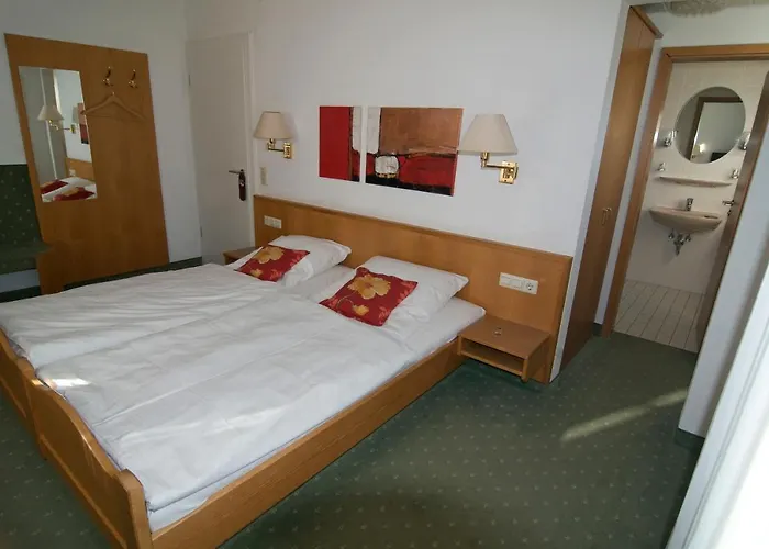 Garni Lehrertal بيت ضيافة 3*